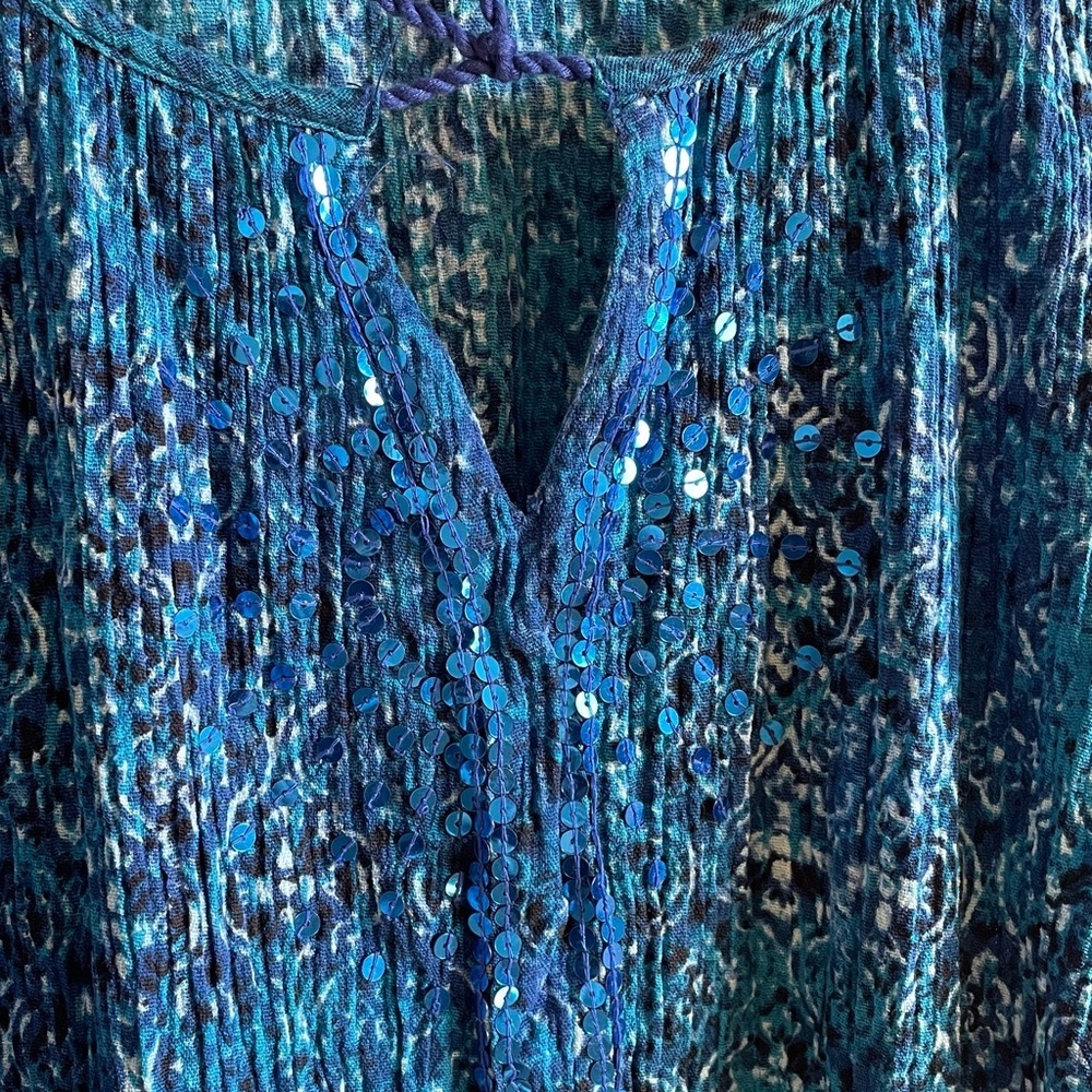 Catherines Tunic Top Women’s 1X Blue Paisley Tassel Tie Sequin Slit Lightweight - Picture 3 of 15